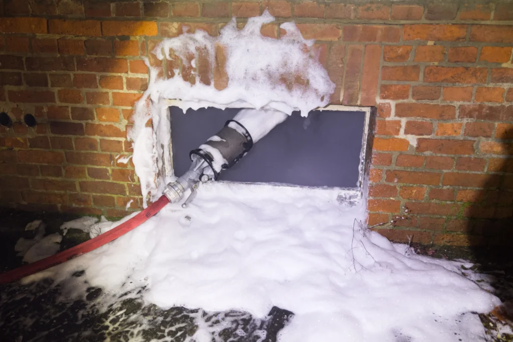 Foam Extinguishers (Class A and B Fires)